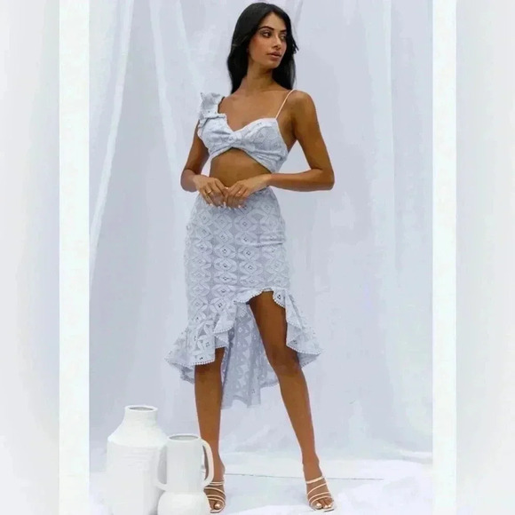 Selfie Leslie NWT Asymmetrical Ruffle Hem MIDI Skirt Two Piece Set Size Medium - Picture 2 of 16